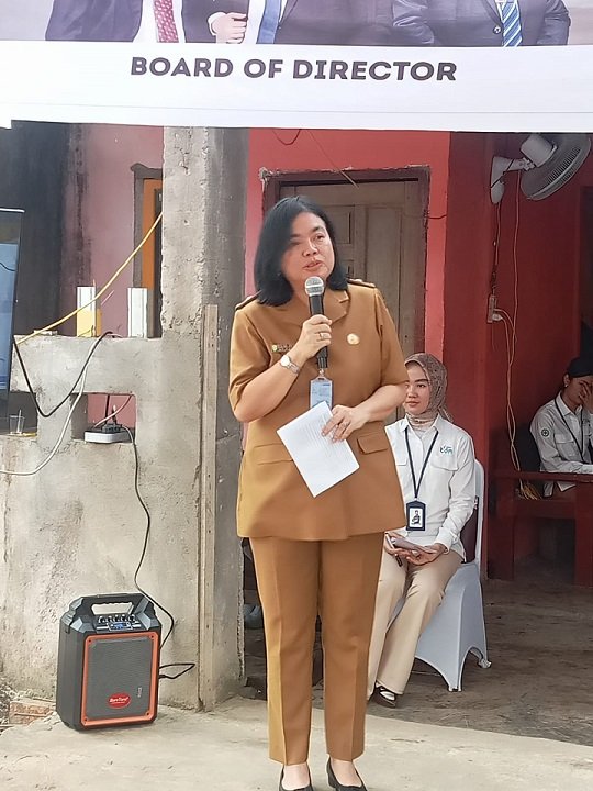 Komisaris Utama PT.TSM Regina Ariyanti, ST sekaligus Kepala Bappeda Provinsi Sumsel, Regina Ariyanti, yang meresmikan program ini.