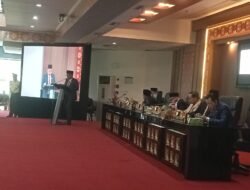 “Basingisasi” Warnai Paripurna DPRD Palembang, Sutami Ismail Soroti Dump Truck dan Penempatan Kepala Sekolah