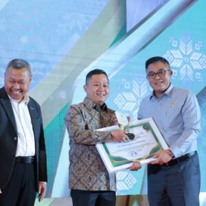 Pemkot Palembang Beri Penghargaan Pada Wajib Pajak, Mitra Pembayaran Dan Perangkat Daerah Pelaksana Tahun 2025