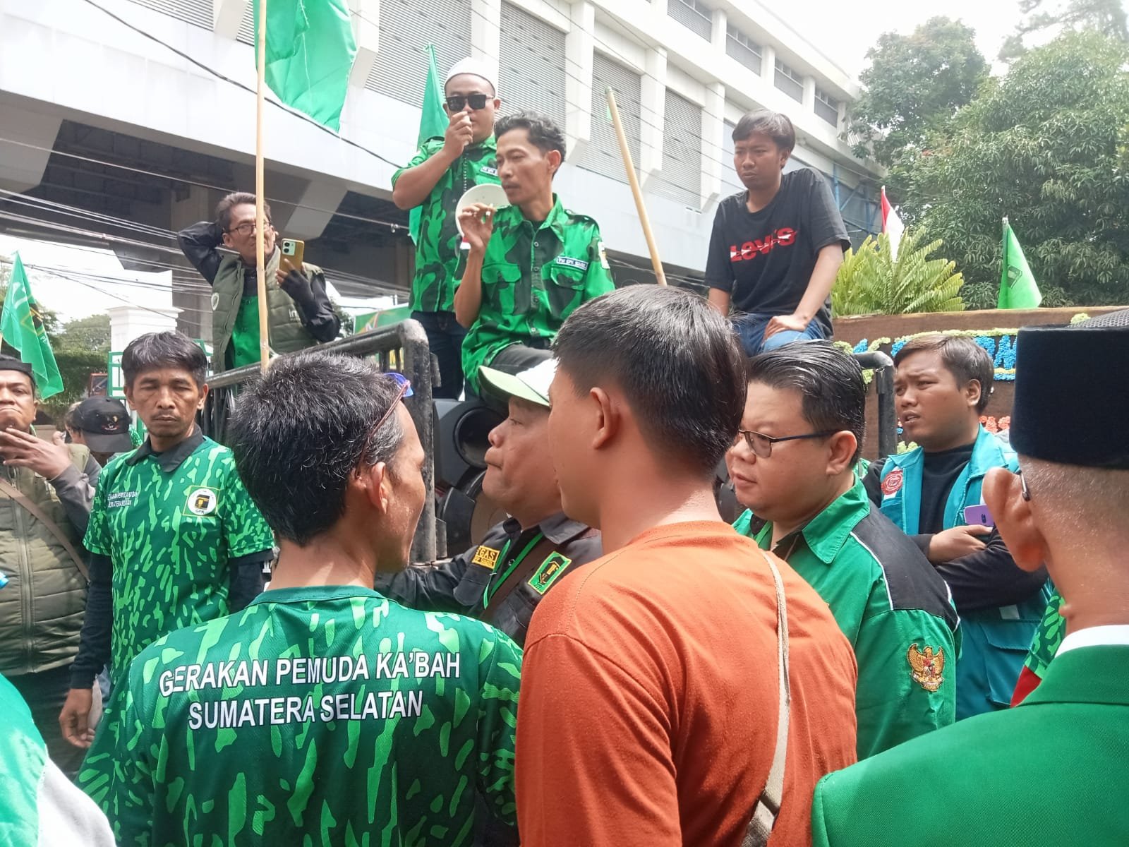 Geruduk Kantor Sendiri, GPK Sumsel Segel DPW PPP dan Ultimatum Hentikan Muswil X 2025