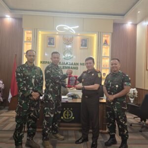 Perwira Siswa Dikreg LXVIII Seskoad Turun ke Masyarakat, Perkuat Sinergi Pentahelix Cegah Karhutla Di Sumatera
