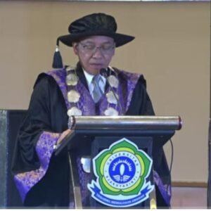 Universitas Sjakhyakirti Gelar Wisuda, Rektor Tekankan Pentingnya Kompetensi Hadapi Dunia Kerja